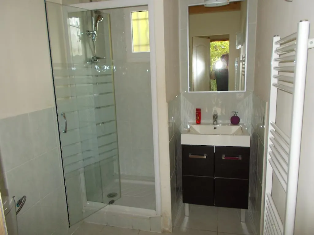 Bed & Breakfast Gite Aux Amandiers Frejus